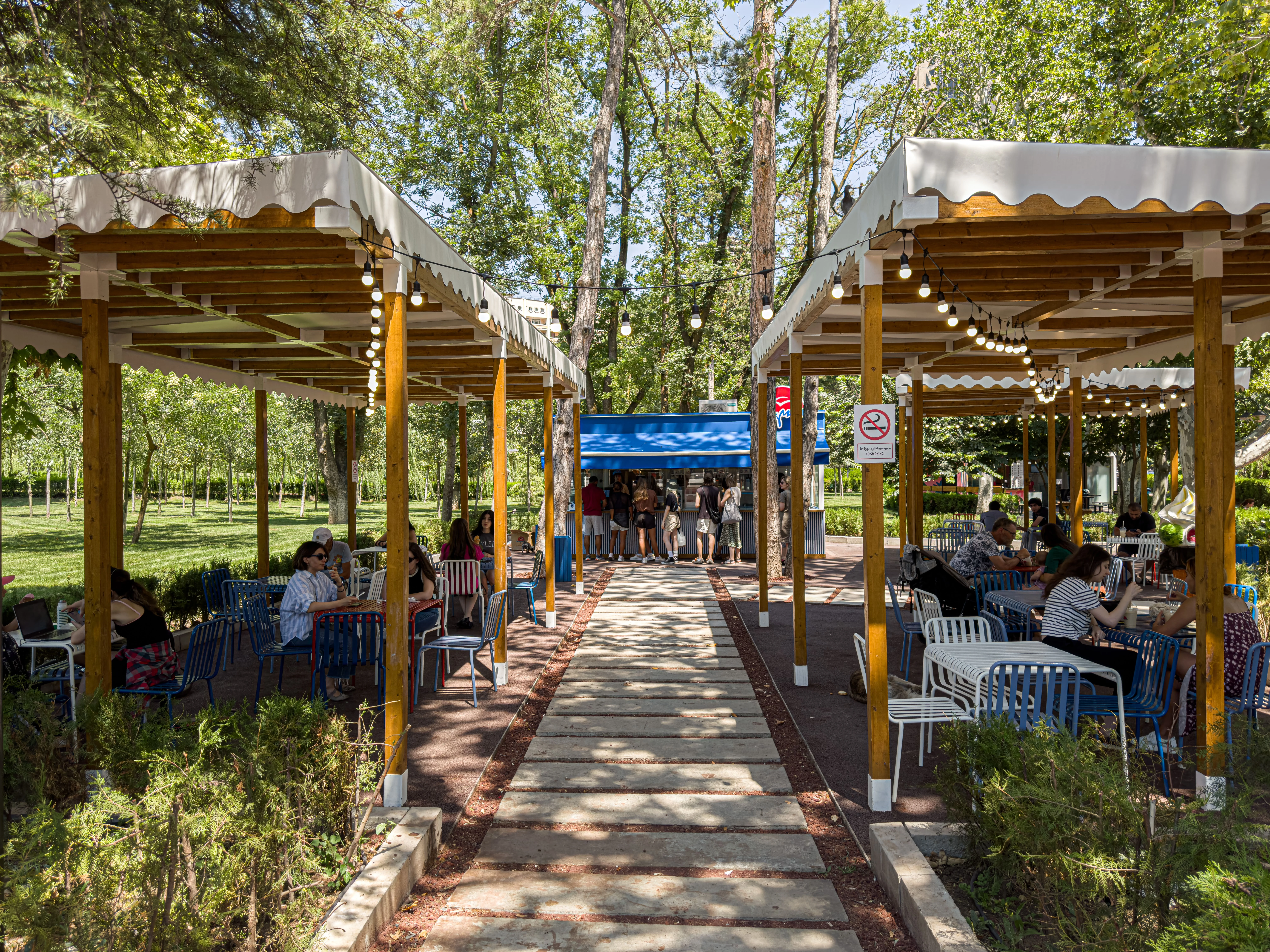 Tolia Ice-cream Shop V